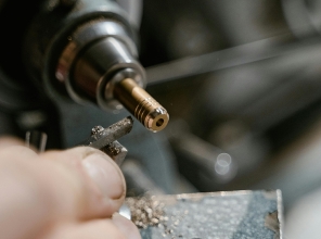 郑州城市学院成教《金属工艺学》高起专原题及答案（青书学堂）