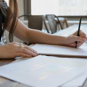 成人高考录取通知一般多久出来？结果怎么查询？