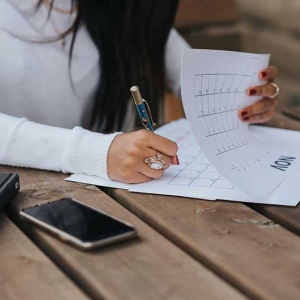 成人高考最低录取分数线什么时候出来？怎么确定的？