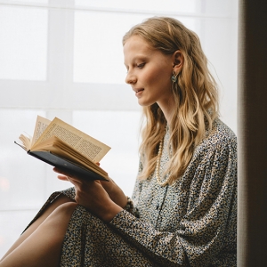 成人高考离考公，有多远?